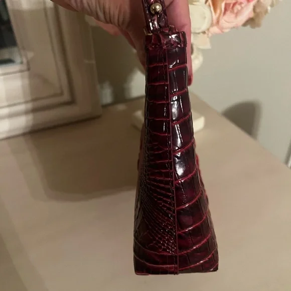 Brahmin Lorelei Red Dragon - Picture 7 of 9